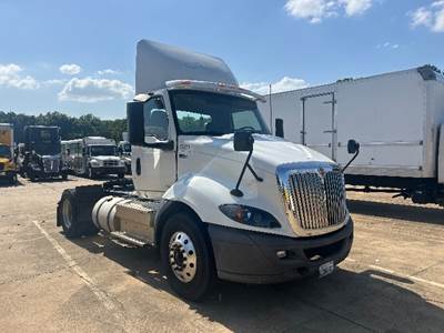 International RH613 Single Axle Day Cab Truck - 410HP, 12 Speed Automatic