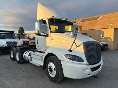 International RH613 Day Cab Truck - 450HP, 12 Speed Automatic