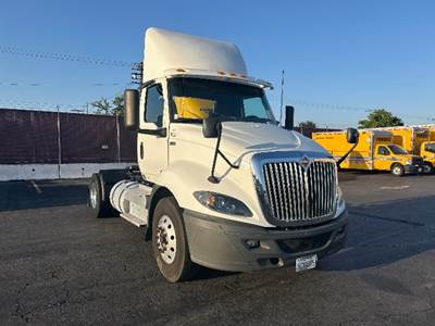 International RH613 Single Axle Day Cab Truck - 410HP, 12 Speed Automatic