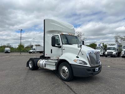 International RH613 Single Axle Day Cab Truck - 410HP, 12 Speed Automatic