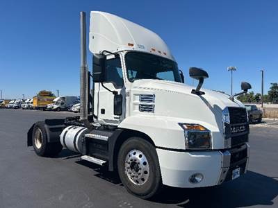 Mack Anthem Single Axle Day Cab Truck - MP7 395HP, 12 Speed Automatic