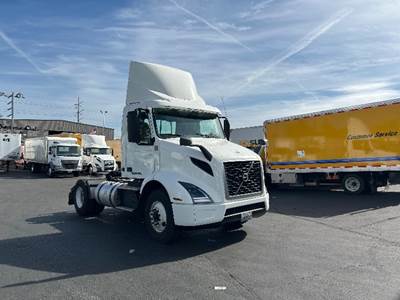 Volvo VNR42300 Single Axle Day Cab Truck - 435HP, 12 Speed Automatic
