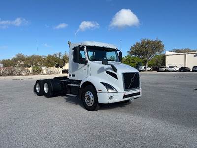 Volvo VNR62300 Single Axle Day Cab Truck - 455HP, 12 Speed Automatic