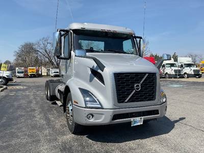 Volvo VNR62300 Single Axle Day Cab Truck - 455HP, 12 Speed Automatic