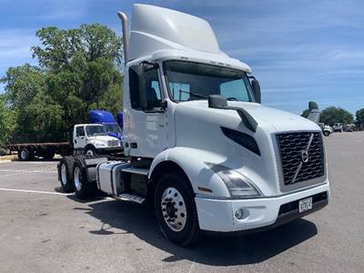 Volvo VNR64300 Day Cab Truck - 405HP, 12 Speed Automatic