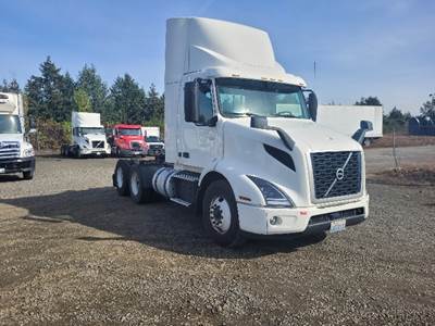 Volvo VNR64300 Day Cab Truck - 405HP, 12 Speed Automatic