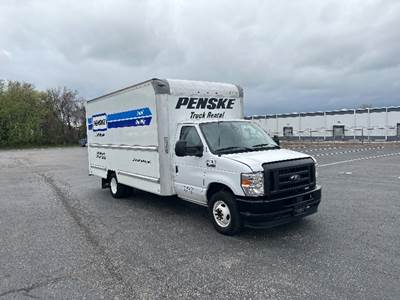 Ford E-350 Box Truck - 305HP, 6 Speed Automatic, Roll up Door