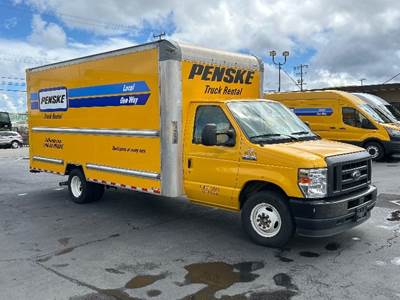 Ford E-350 Box Truck - 305HP, 6 Speed Automatic, Roll up Door