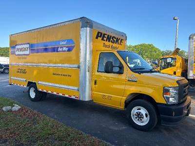 Ford E-350 Box Truck - 305HP, 6 Speed Automatic, Roll up Door
