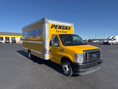 Ford E-350 Box Truck - 305HP, 6 Speed Automatic, Roll up Door