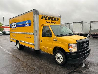 Ford E-350 Box Truck - 305HP, 6 Speed Automatic, Roll up Door