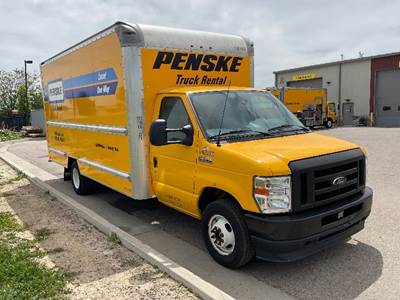 Ford E-350 Box Truck - 305HP, 6 Speed Automatic, Roll up Door