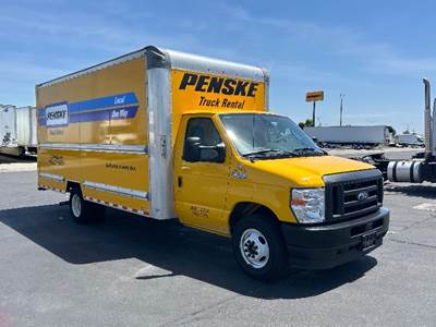 Ford E-350 Box Truck - 305HP, 6 Speed Automatic, Roll up Door