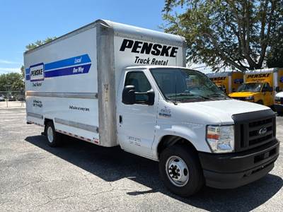 Ford E-350 Box Truck - 305HP, 6 Speed Automatic, Roll up Door