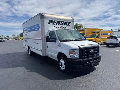 Ford E-350 Box Truck - 305HP, 6 Speed Automatic, Roll up Door