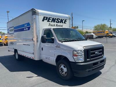 Ford E-350 Box Truck - 305HP, 6 Speed Automatic, Roll up Door