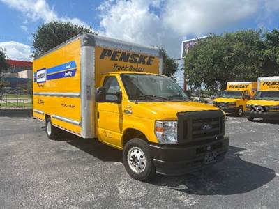 Ford E-350 Box Truck - 305HP, 6 Speed Automatic, Roll up Door