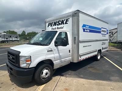 Ford E-350 Box Truck - 305HP, 6 Speed Automatic, Roll up Door