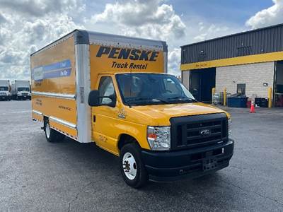 Ford E-350 Box Truck - 305HP, 6 Speed Automatic, Roll up Door