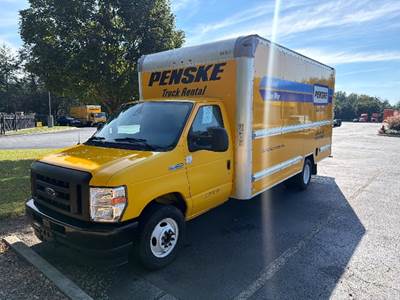 Ford E-350 Box Truck - 305HP, 6 Speed Automatic, Roll up Door