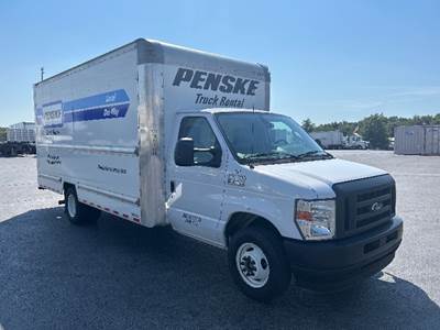 Ford E-350 Box Truck - 305HP, 6 Speed Automatic, Roll up Door