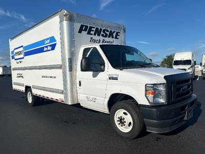 Ford E-350 Box Truck - 305HP, 6 Speed Automatic, Roll up Door