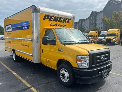 Ford E-350 Box Truck - 305HP, 6 Speed Automatic, Roll up Door