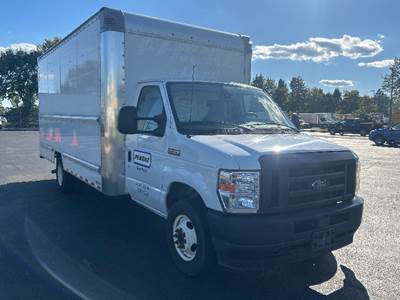 Ford E-350 Box Truck - 305HP, 6 Speed Automatic, Roll up Door