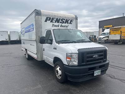 Ford E350 Box Truck - 305HP, 6 Speed Automatic, Roll up Door