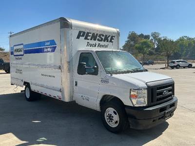 Ford E350 Box Truck - 305HP, 6 Speed Automatic, Roll up Door