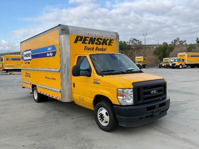 Ford E350 Box Truck - 305HP, 6 Speed Automatic, Roll up Door