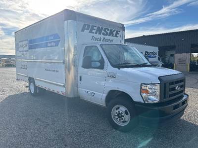 Ford E350 Box Truck - 305HP, 6 Speed Automatic, Roll up Door