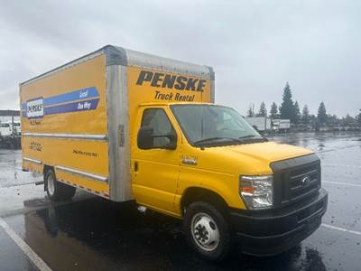 Ford E350 Box Truck - 305HP, 6 Speed Automatic, Roll up Door