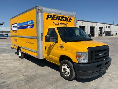 Ford E350 Box Truck - 305HP, 6 Speed Automatic, Roll up Door