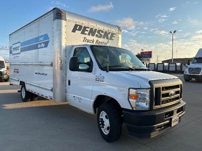 Ford E350 Box Truck - 305HP, 6 Speed Automatic, Roll up Door