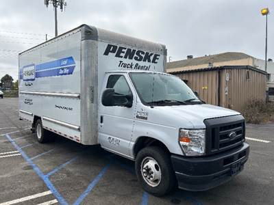 Ford E350 Box Truck - 305HP, 6 Speed Automatic, Roll up Door