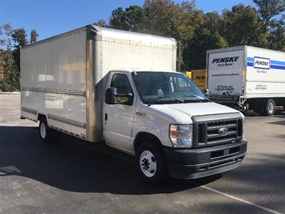 Ford E350 Box Truck - 305HP, 6 Speed Automatic, Roll up Door