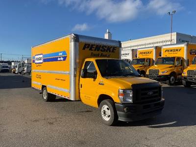 Ford E350 Box Truck - 305HP, 6 Speed Automatic, Roll up Door