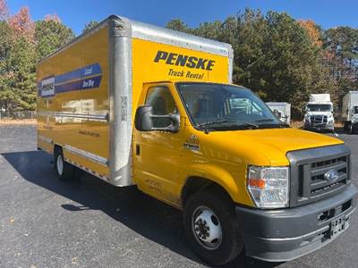 Ford E350 Box Truck - 305HP, 6 Speed Automatic, Roll up Door