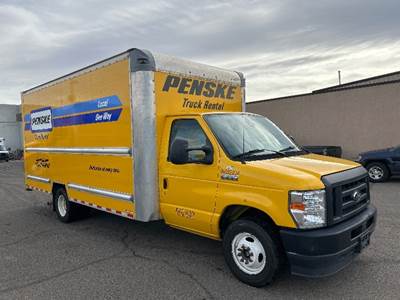 Ford E350 Box Truck - 305HP, 6 Speed Automatic, Roll up Door