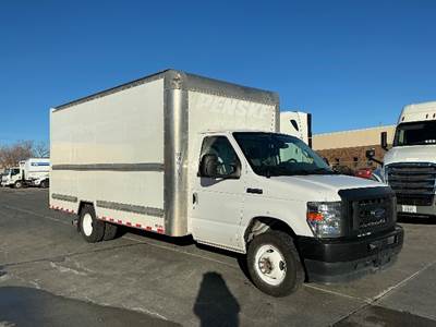 Ford E350 Box Truck - 305HP, 6 Speed Automatic, Roll up Door