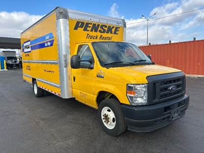 Ford E350 Box Truck - 305HP, 6 Speed Automatic, Roll up Door