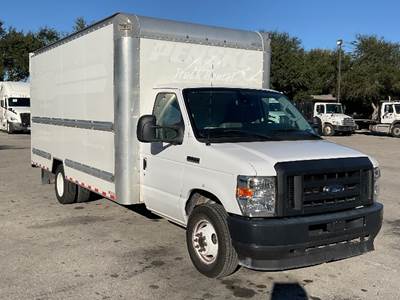 Ford E350 Box Truck - 305HP, 6 Speed Automatic, Roll up Door