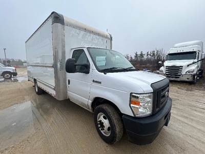 Ford E350 Box Truck - 305HP, 6 Speed Automatic, Roll up Door