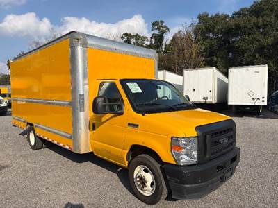 Ford E350 Box Truck - 305HP, 6 Speed Automatic, Roll up Door