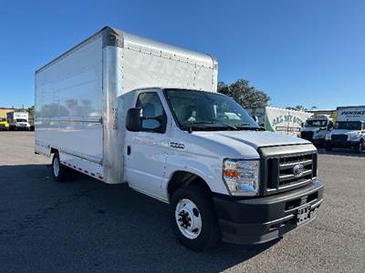 Ford E350 Box Truck - 305HP, 6 Speed Automatic, Roll up Door