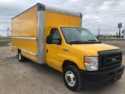 Ford E350 Box Truck - 305HP, 6 Speed Automatic, Roll up Door