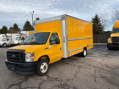 Ford E350 Box Truck - 305HP, 6 Speed Automatic, Roll up Door