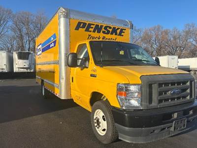 Ford E350 Box Truck - 305HP, 6 Speed Automatic, Roll up Door
