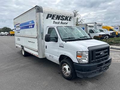 Ford E350 Box Truck - 305HP, 6 Speed Automatic, Roll up Door